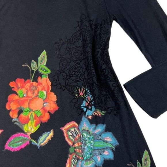 Desigual Black Floral Top | Size L - Picture 3 of 7